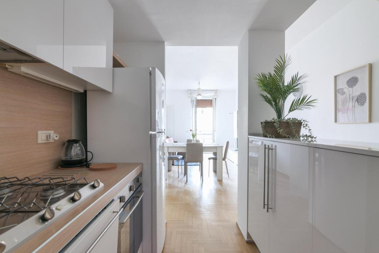 Primopiano - Carlone Lägenhet Milano Exteriör bild
