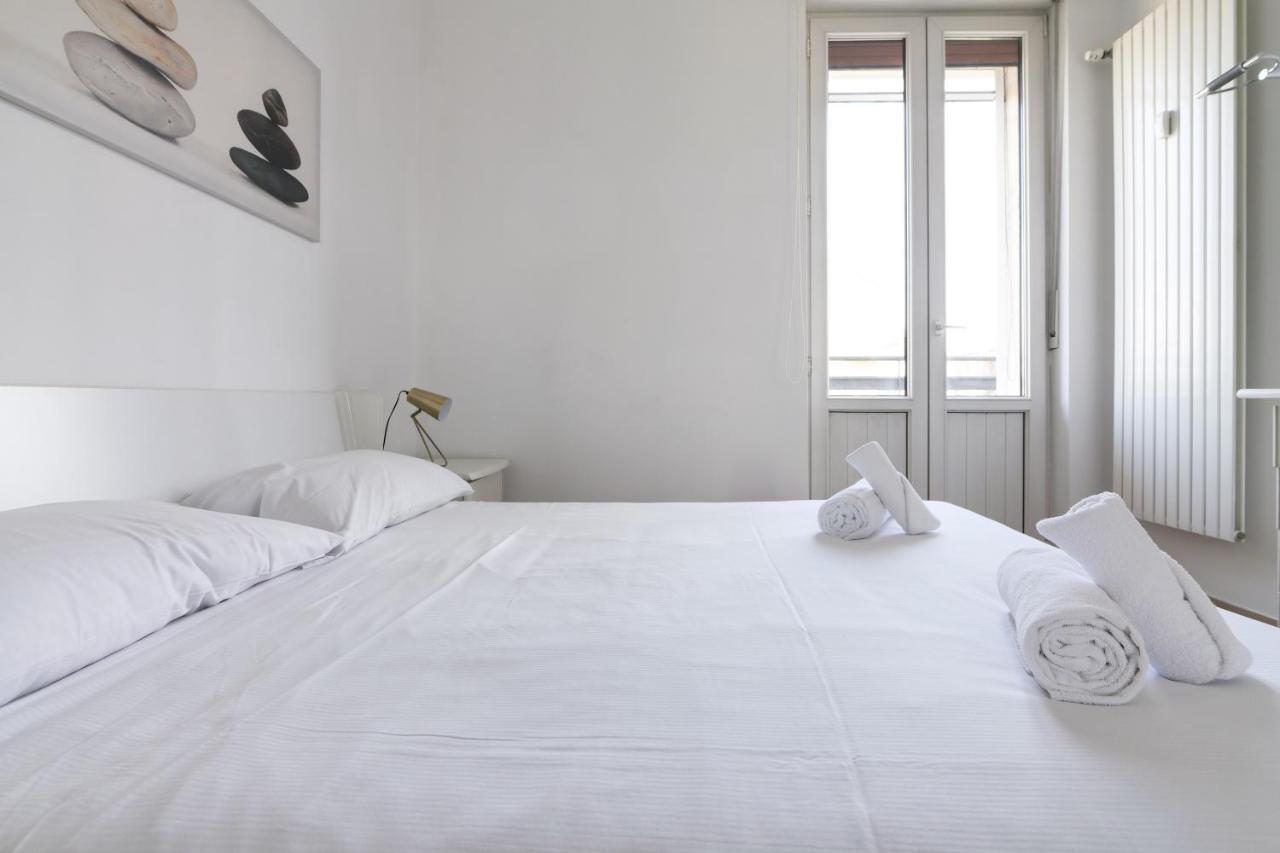 Primopiano - Carlone Lägenhet Milano Exteriör bild