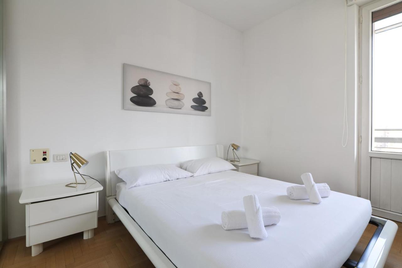 Primopiano - Carlone Lägenhet Milano Exteriör bild