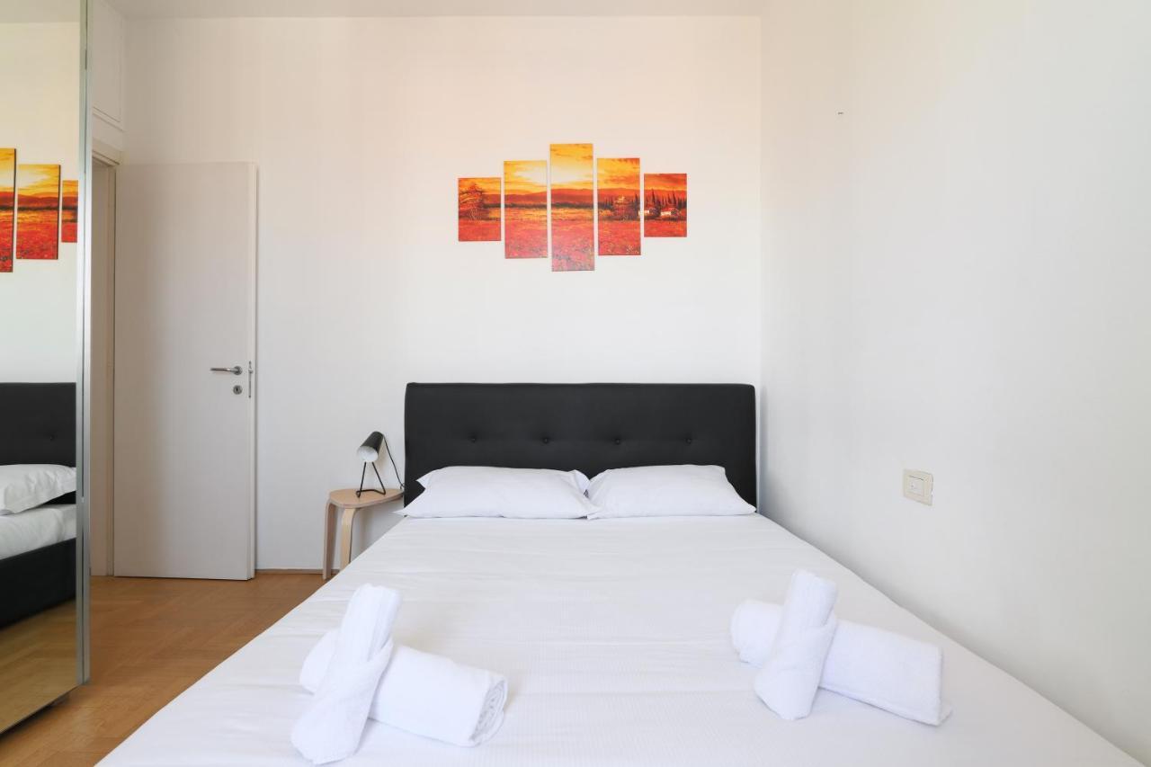 Primopiano - Carlone Lägenhet Milano Exteriör bild