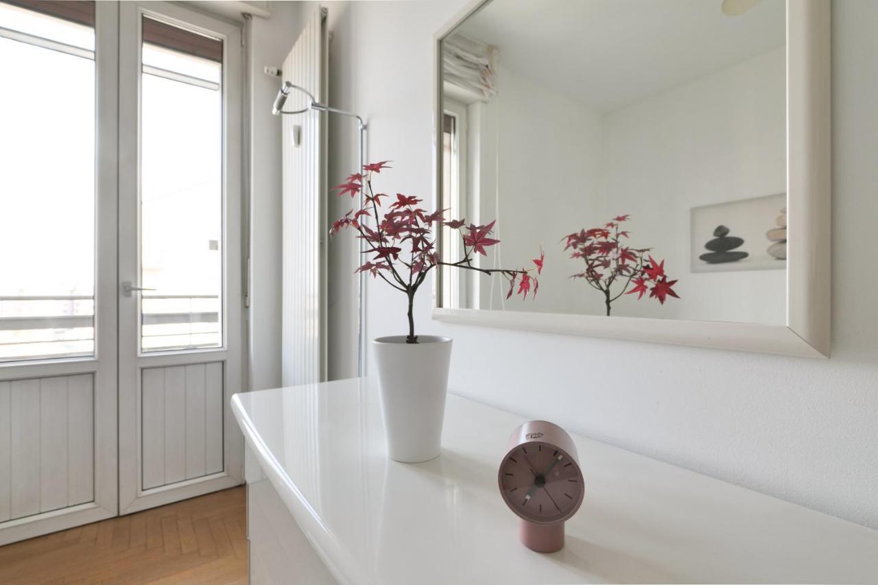 Primopiano - Carlone Lägenhet Milano Exteriör bild